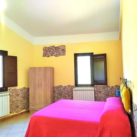 Villaggio Dei Balocchi Castelbuono  Buitenkant foto