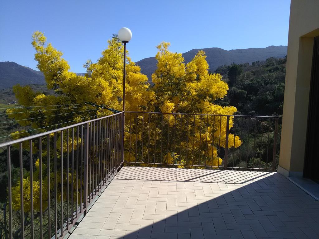 Villaggio Dei Balocchi Castelbuono  Buitenkant foto