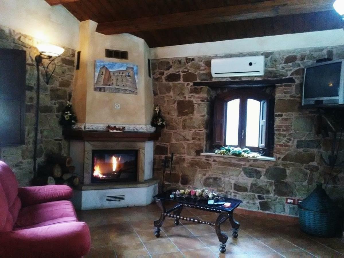 Villaggio Dei Balocchi Castelbuono  Buitenkant foto