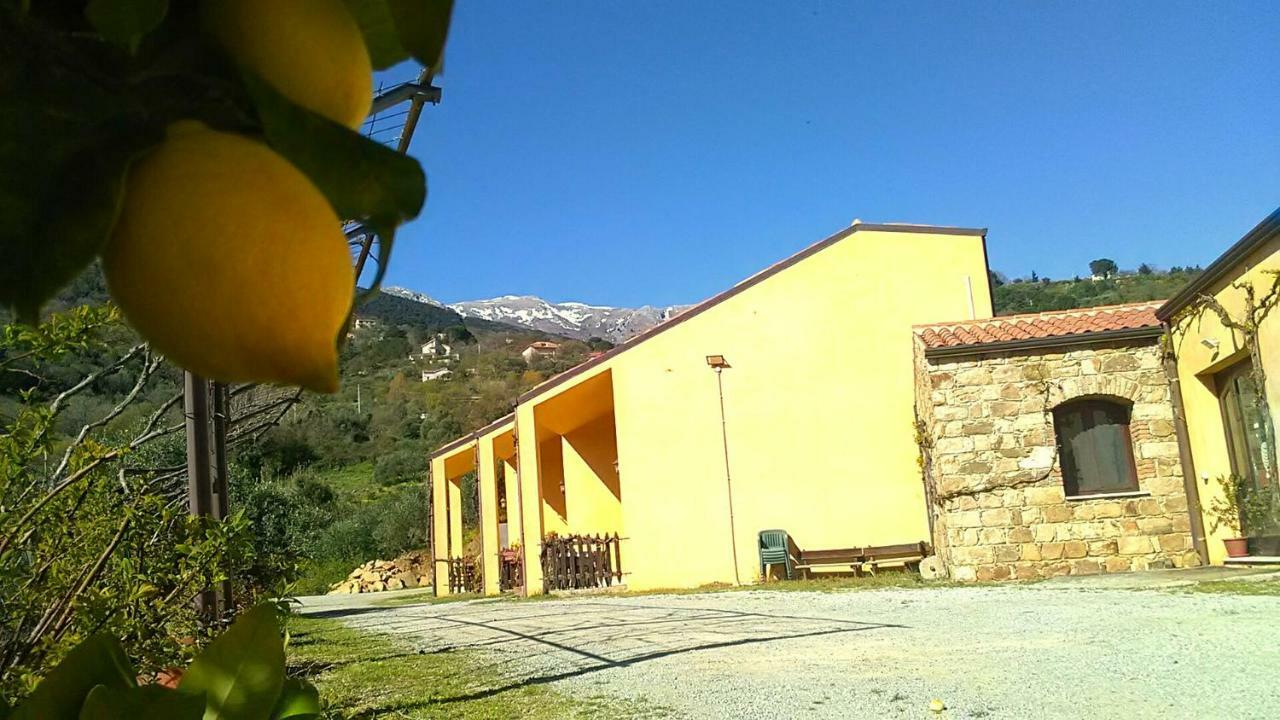 Villaggio Dei Balocchi Castelbuono  Buitenkant foto